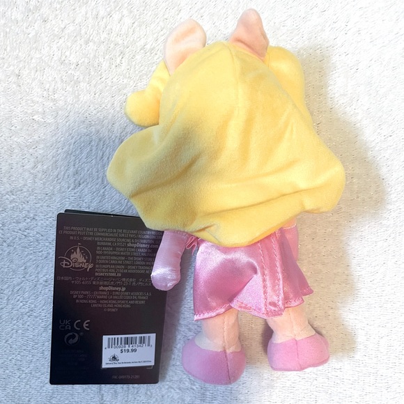 Disney Parks Miss Piggy NuiMOs Plush Doll Limited Vaulted Discounted Brand New - Picture 2 of 2